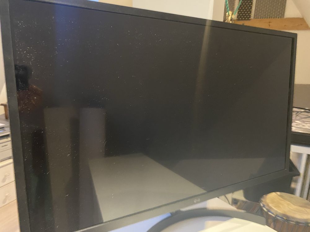 Monitor LG 32 cale