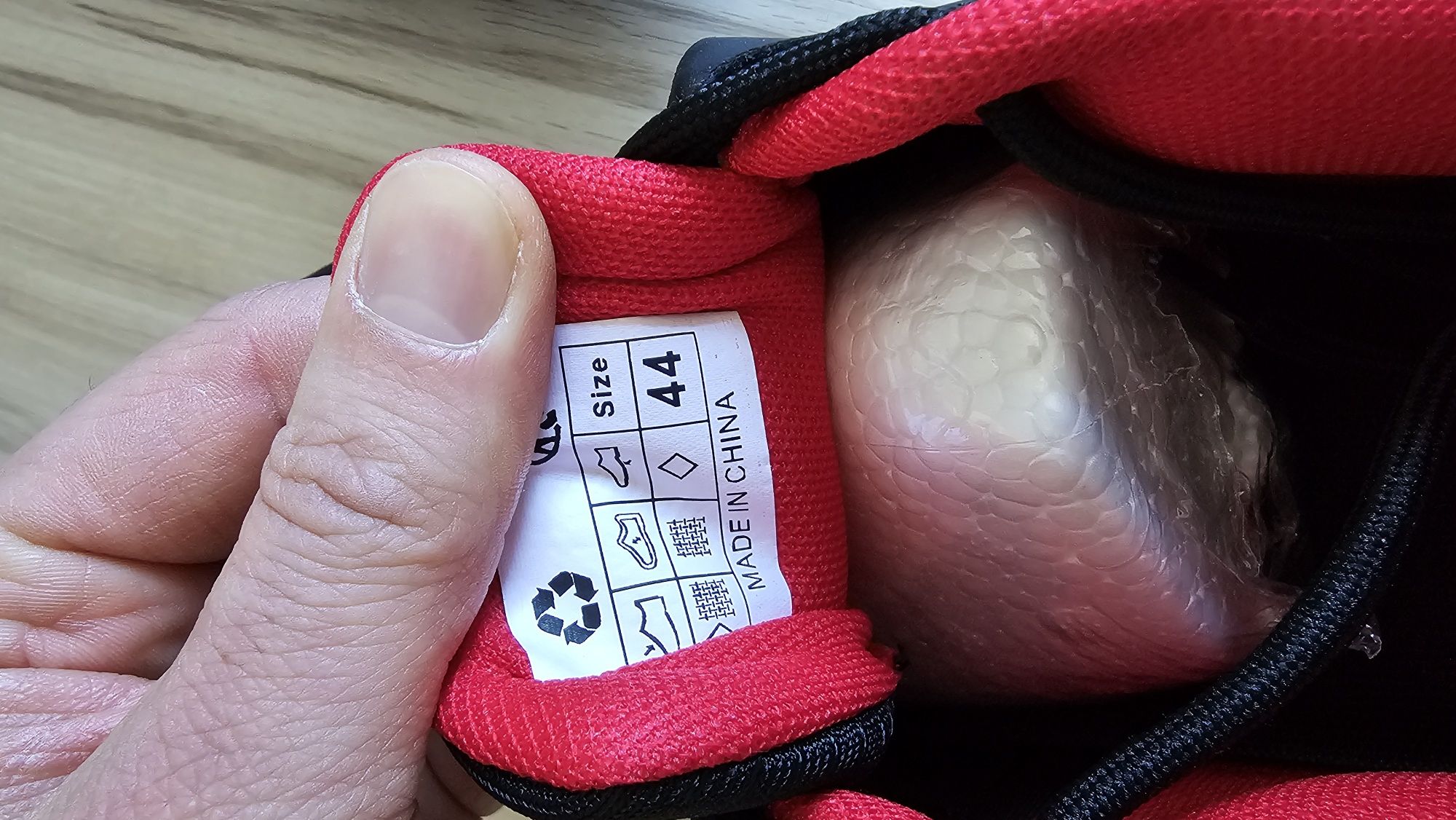 Buty NOWE Trekkingowe, sportowe rozmiar 44 Polecam !