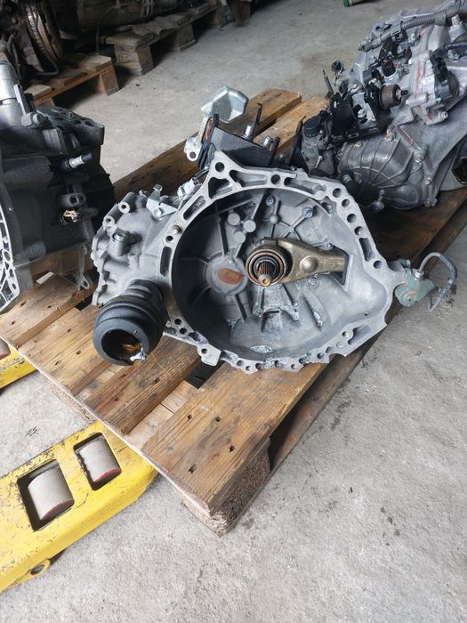 Caixa de 5 velocidades toyota corola auris 1.4 d4d