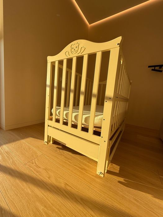 Дитяче ліжечко з матрасом + бортики в подарунок