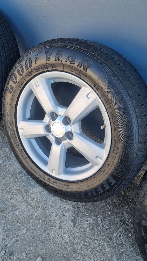 Диски Toyota оригінал, з шинами Good year 225 65 17