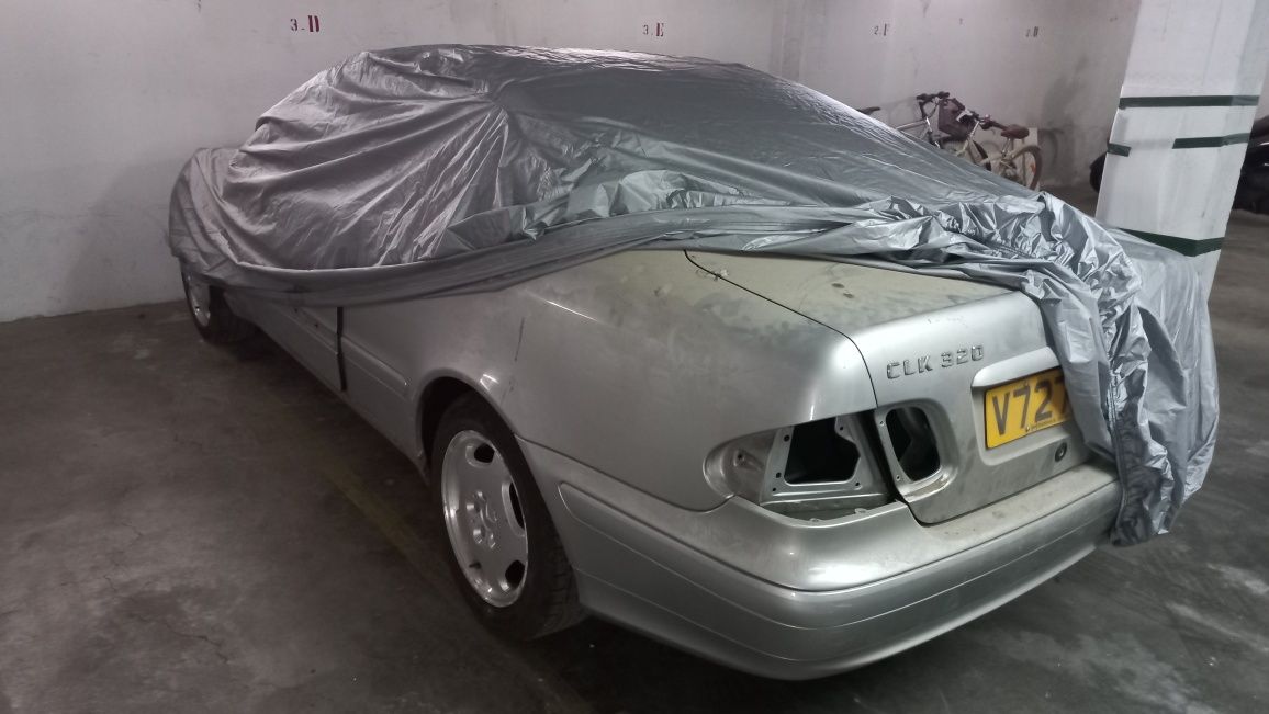 Mercedes-Benz CLK 320 W208 Para peças