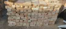 Продам кирпич б.в в наявності 1000 шт.