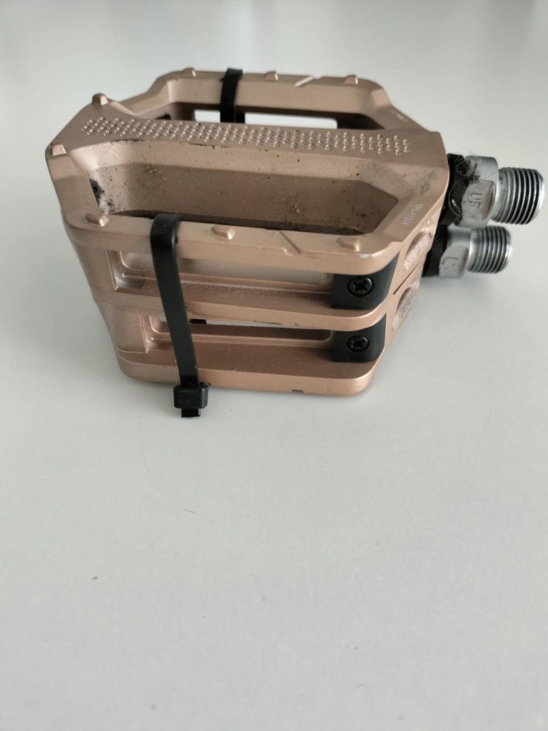 Shimano PD3647 Gold PD-EF202 – Pedały platformowe