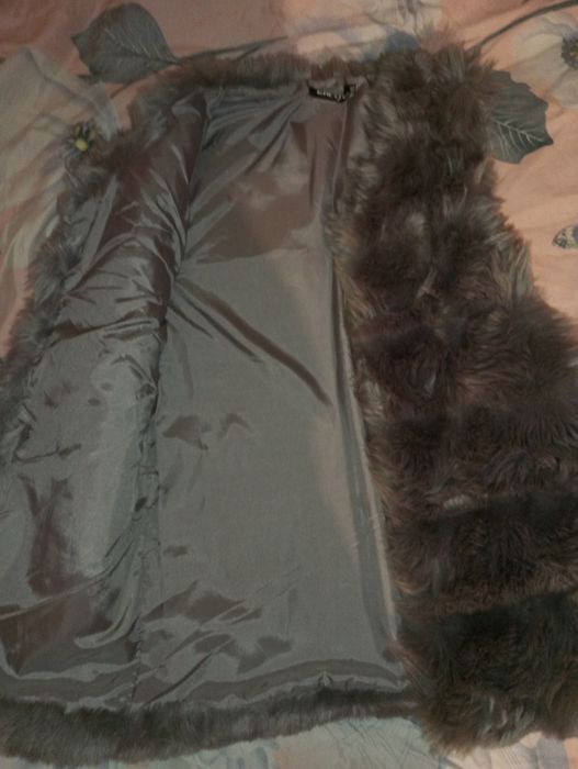 Тепла жилетка. Стан новий