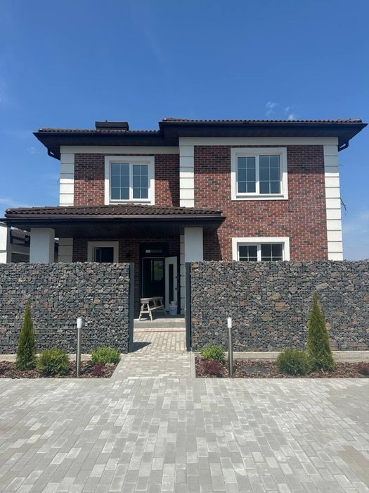 Продаж будинку з ремонтом у Крюківщині, закрите КМ, Газ