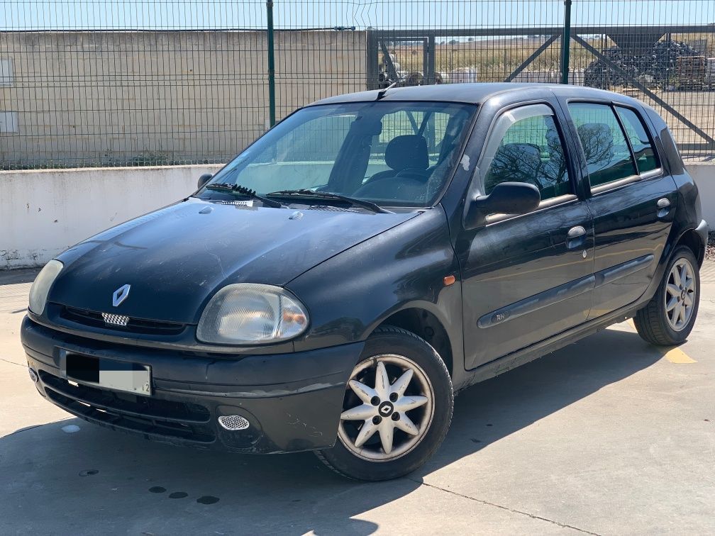 Renault Clio 1.2 Económico