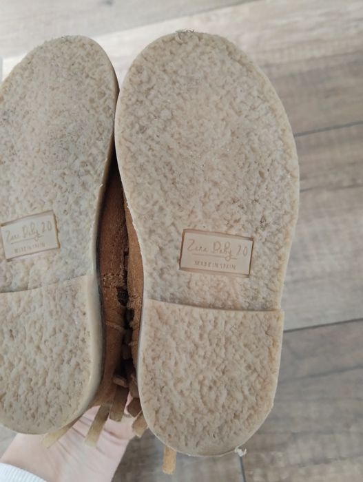 Botki Zara dla dziewczynki 20