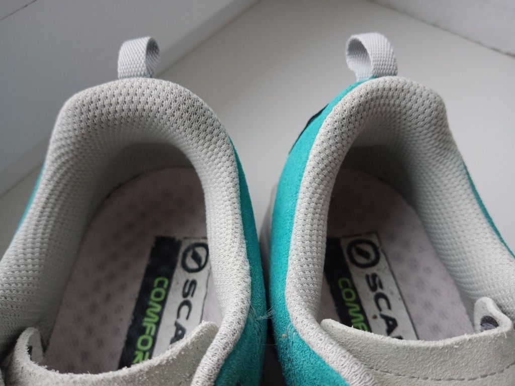 SCARPA Mojito трекінгові кросівки р.37. Vibram