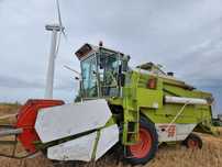 Claas Dominator 56
