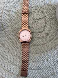 Zegarek nixon różowe złoto damski