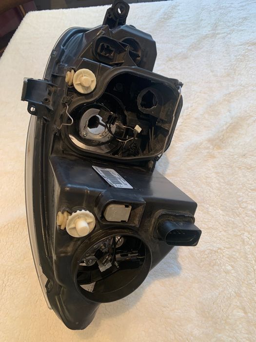 Фара ліва Seat Altea xl 2011 року