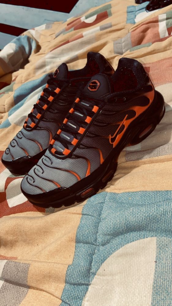 Vendo sapatilha NIKE TN