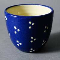 ręcznie wykonany kubek pojemnik ceramiczny