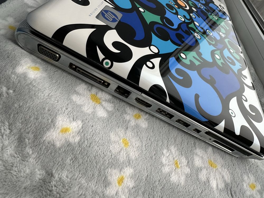 Ноутбук HP dv6-1299er Artist Edition