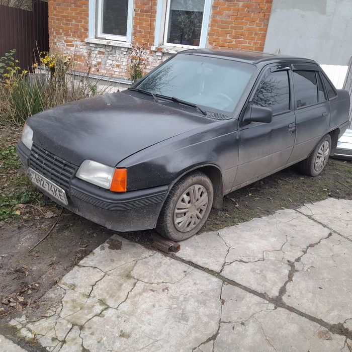 Продам Опель кадет