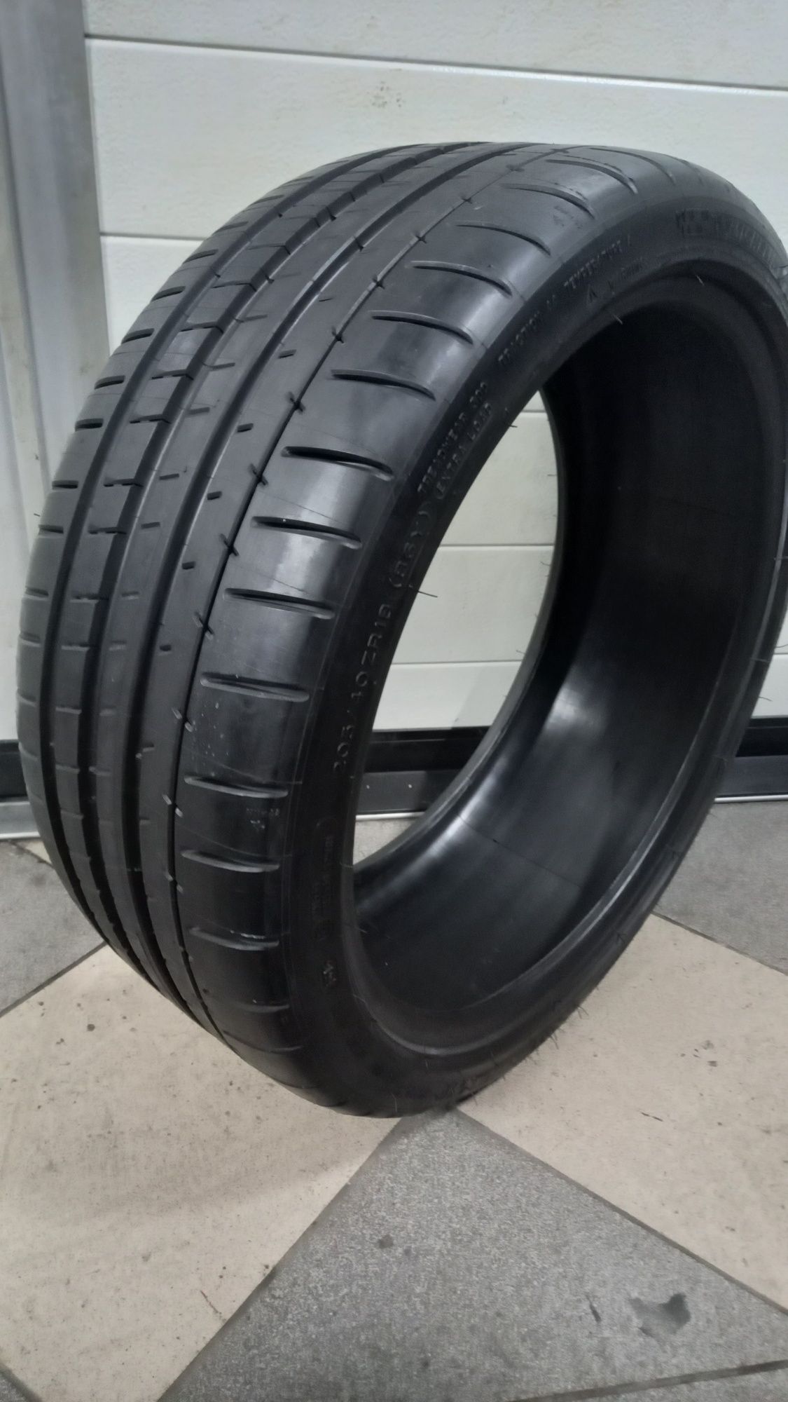 Opony Letnie Demo  Michelin Pilot Super Sport 205/40/18 86Y 4616 4szt