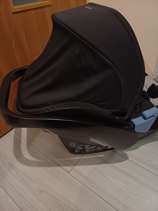 Fotelik /nosidelko +baza isofix.