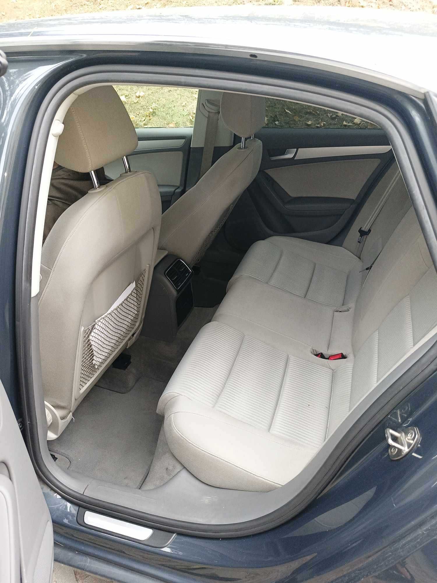 Audi A4 • 1.8 TFSI • Sedan • Czujniki • Klima • 173 000 km | Poznań