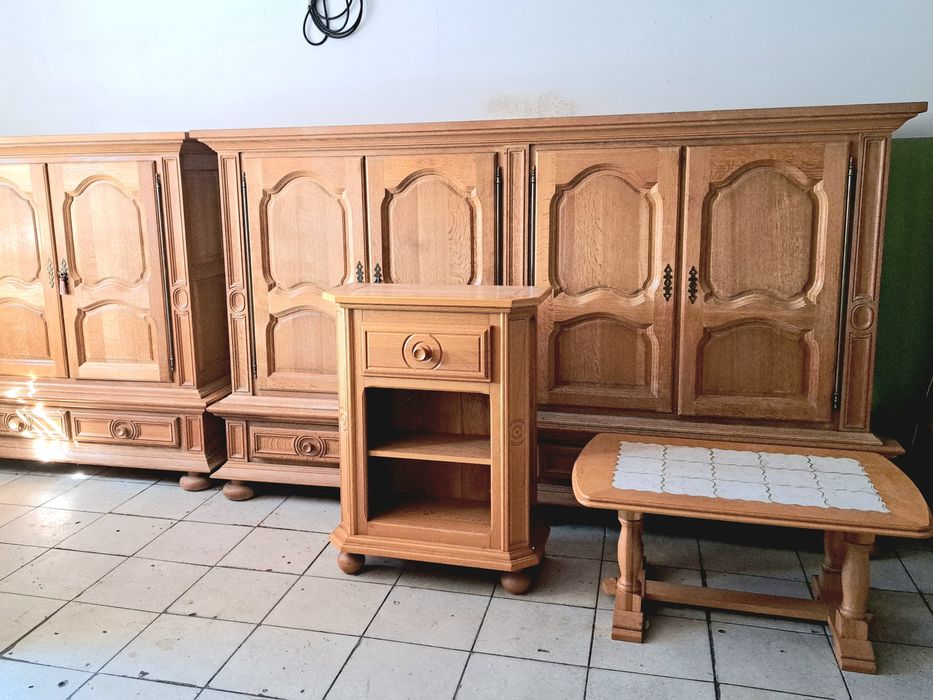 Meble dębowe, komody