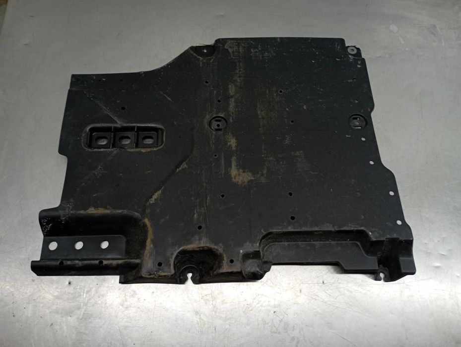 Blindagem inferior do motor PEUGEOT 508 SW II