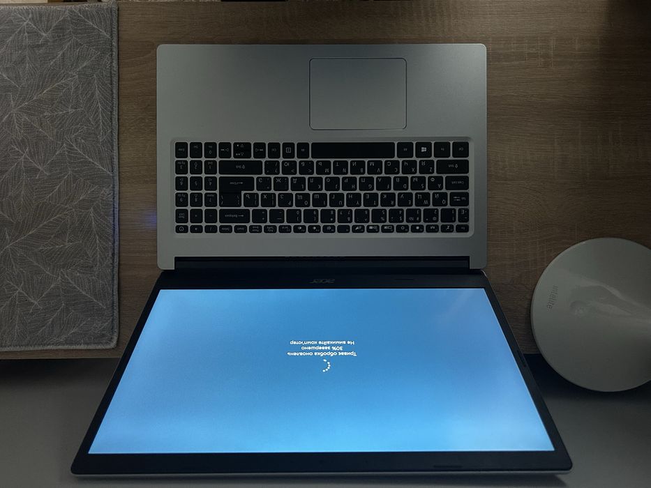 Ноутбук Acer з коробкою + сумка для ноуту