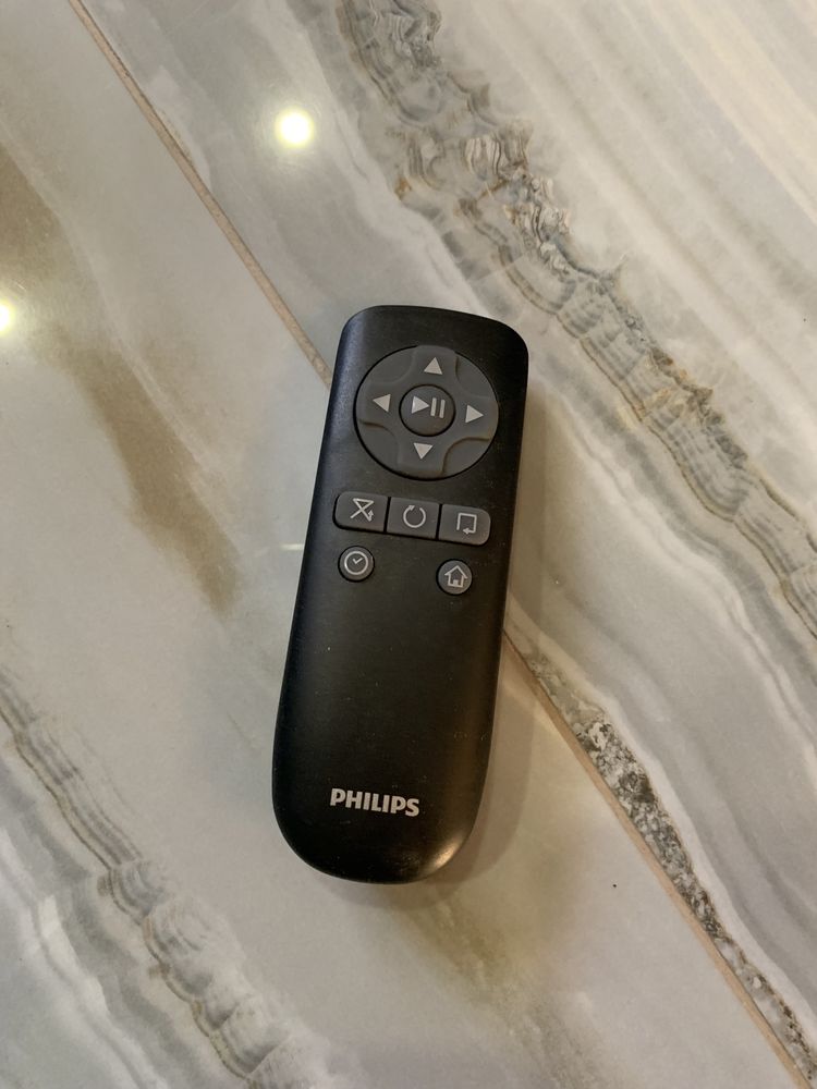 Робот-пилосос Philips SmartPro Easy