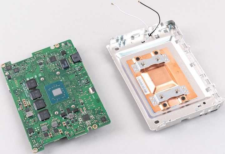 Комп'ютер Intel NUC 8 Rugged/Chaco Canyon(BKNUC8CCHKR) + DATO DP700PRO