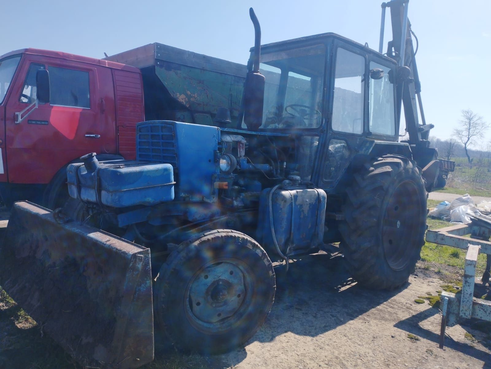 Продам трактор екскаватор в гарному стані