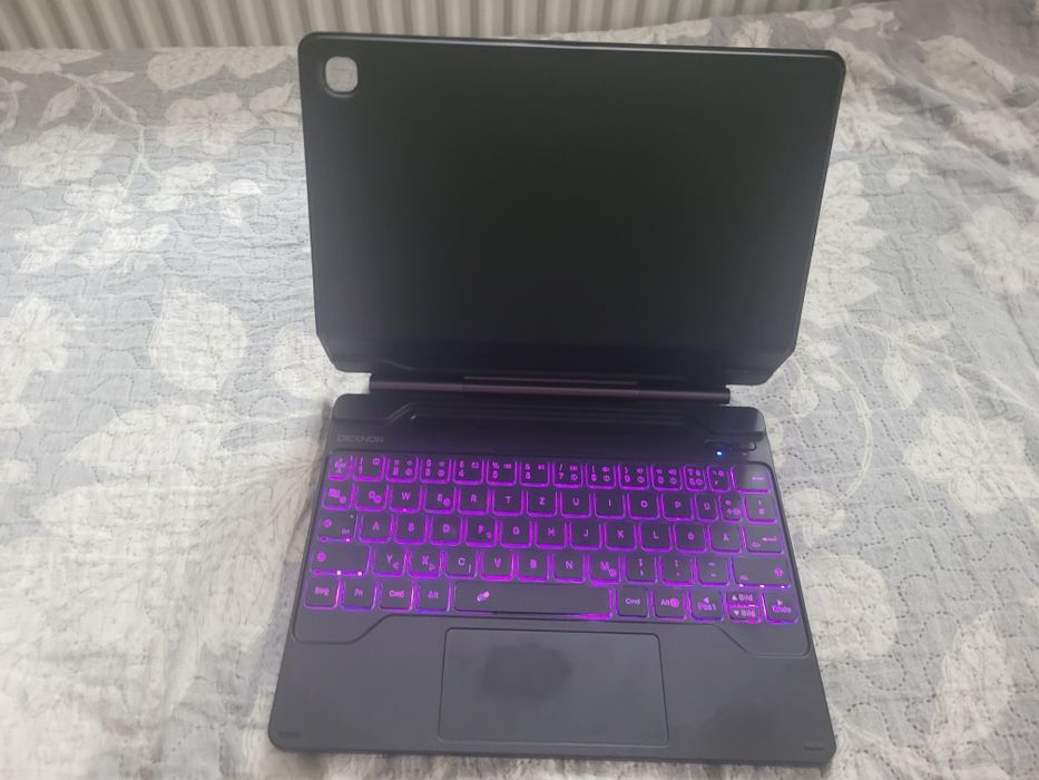 Etui z klawiaturą  Dexnor nowa cena