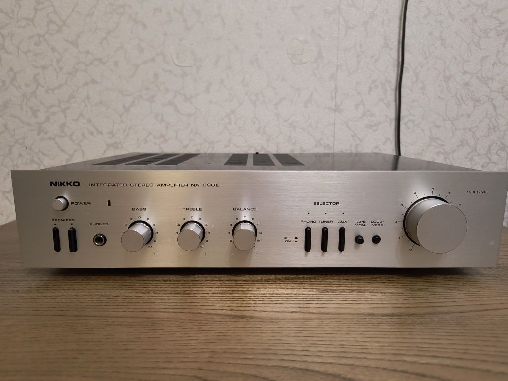 Продам підсилювач NIKKO NA-390 II