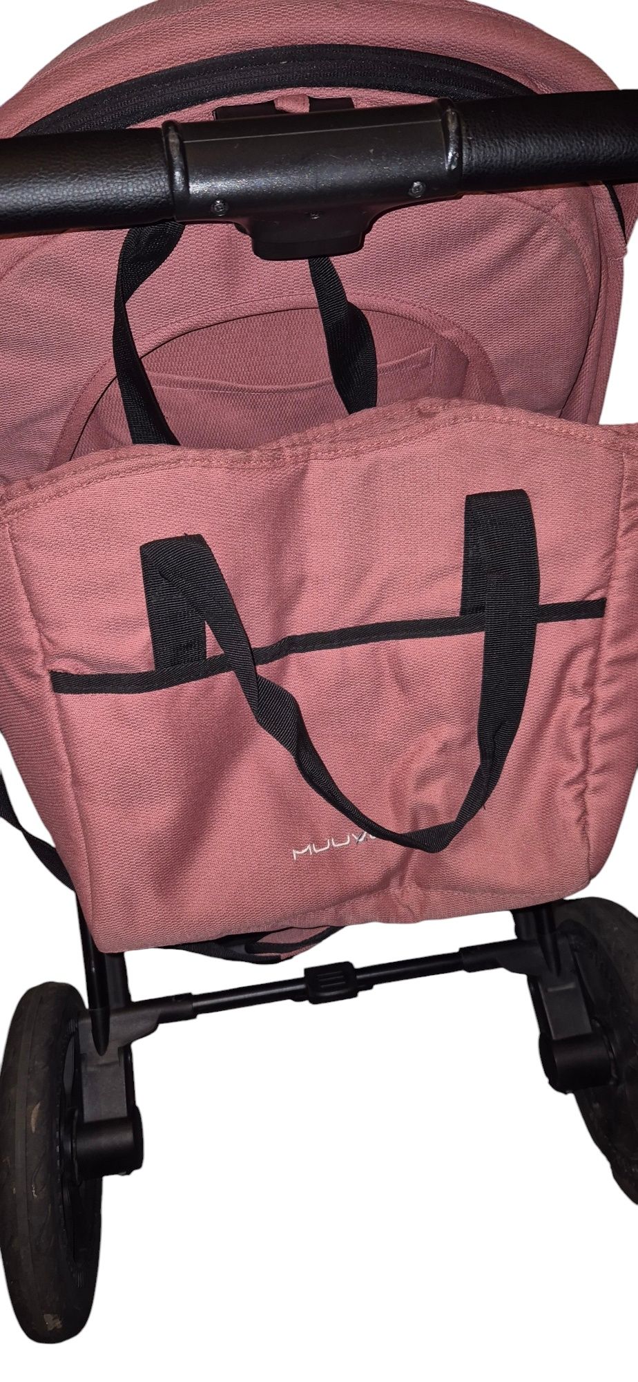 Spacerówka Muuvo Quick 3.0 pure pink. Rama matowa
