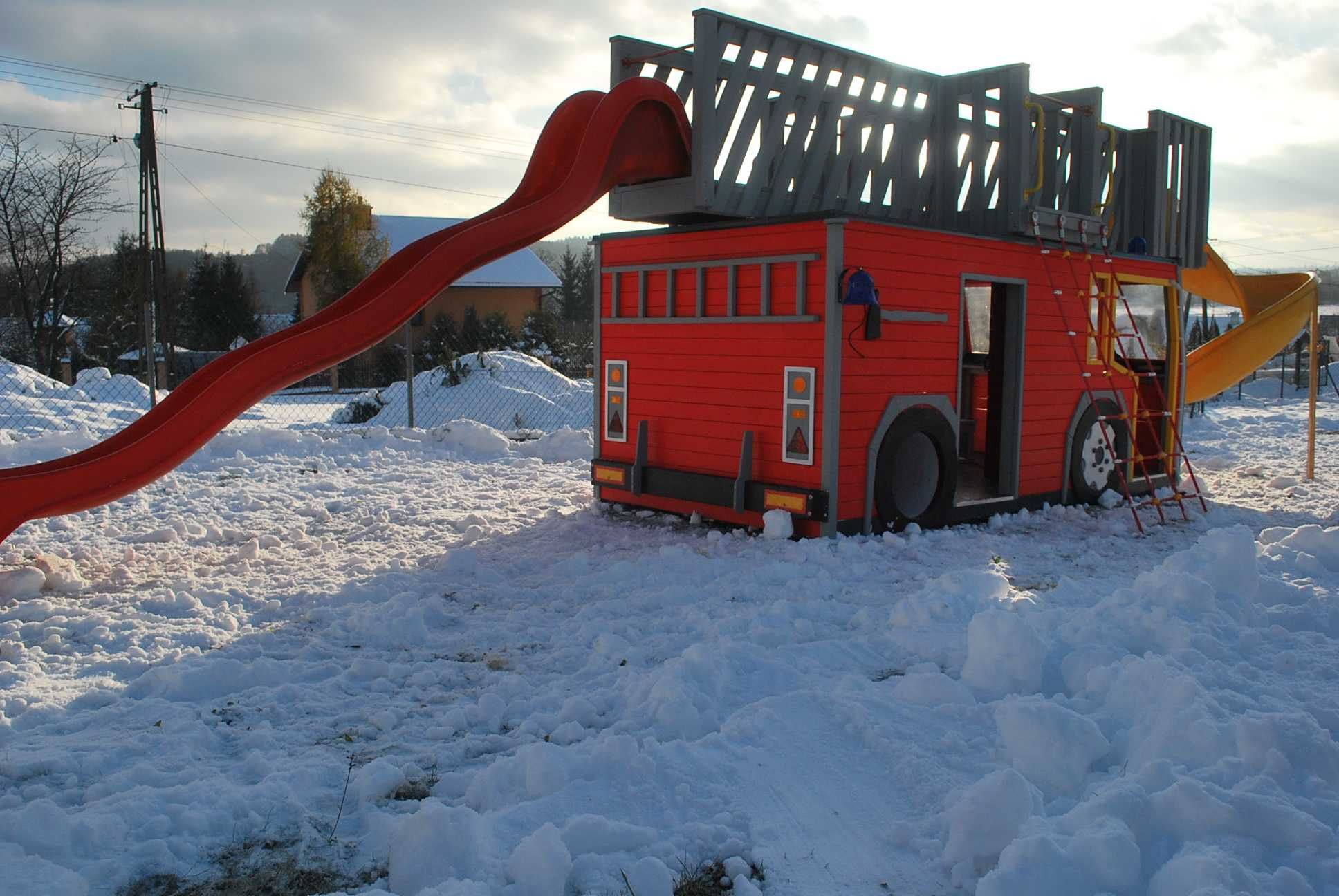 Wóz strażacki - drewniany PLAC ZABAW dla dzieci PZ24