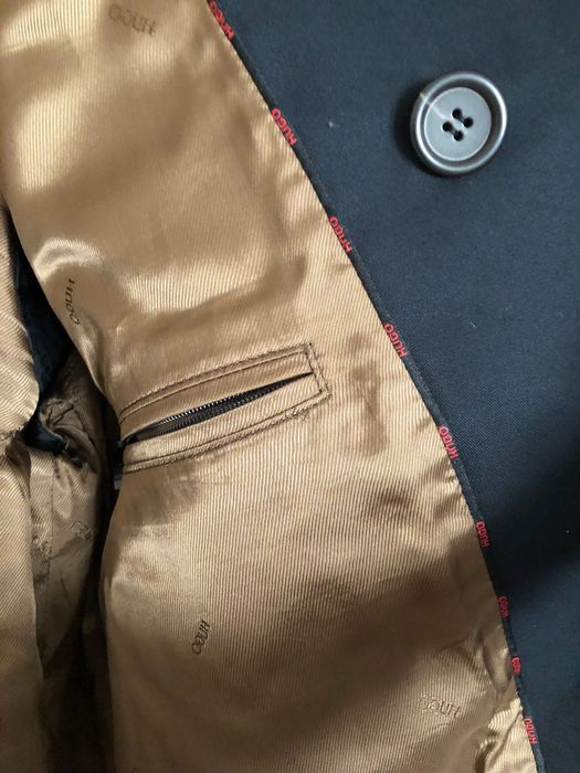 Jesienno-wiosenny płaszcz trencz Hugo Boss, roz. L-XL