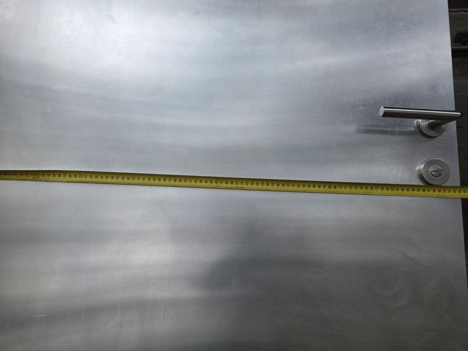 Drzwi z demontażu stal nierdzewna grube