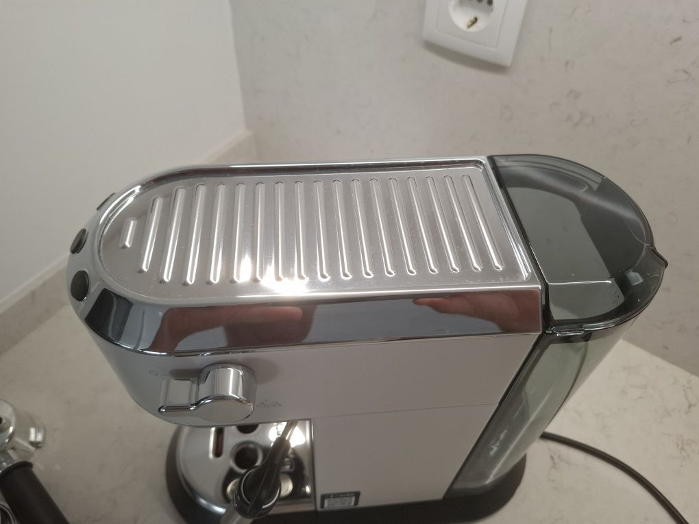 Delonghi Dedica Branca