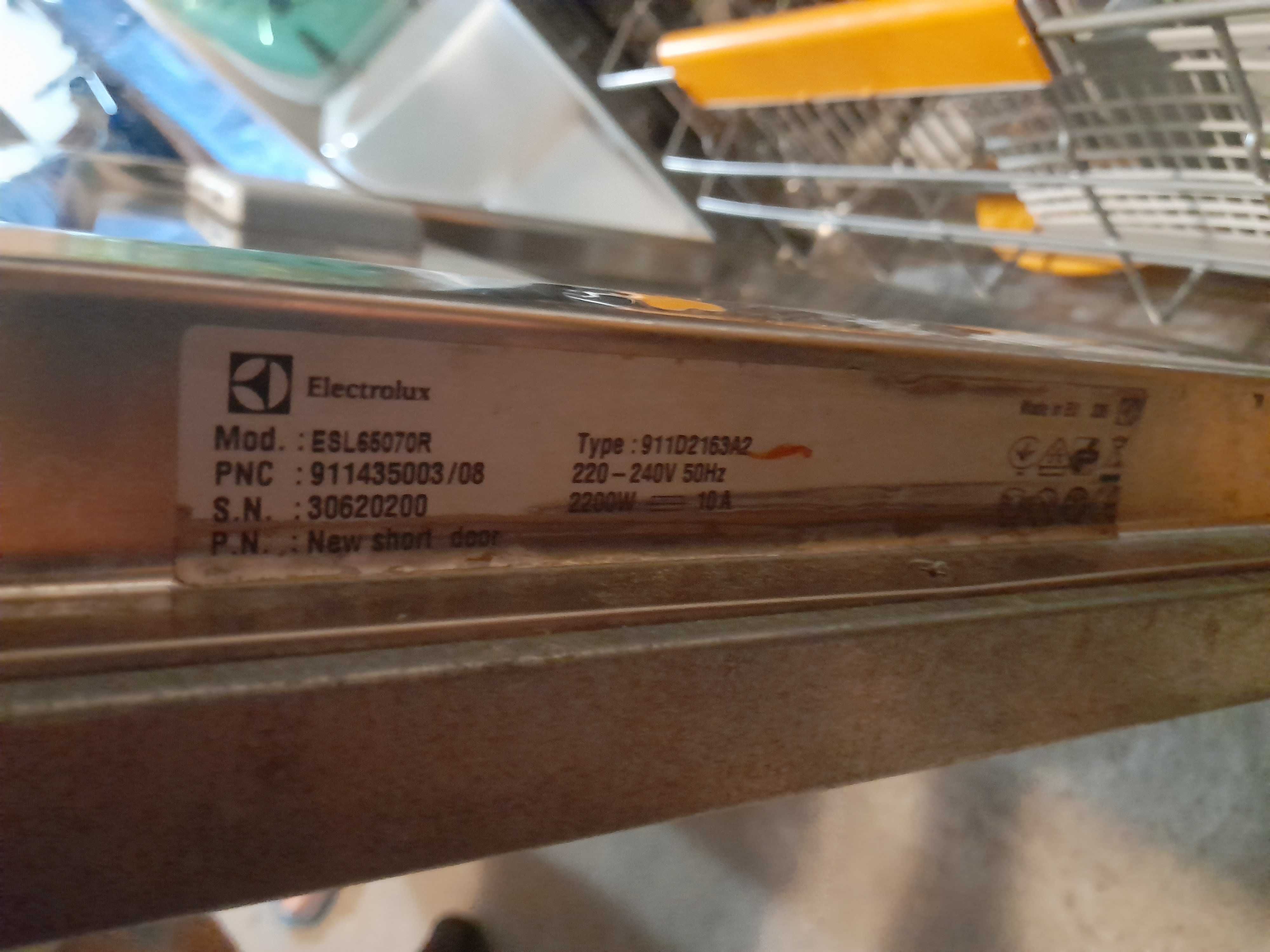 Zmywarka do zabudowy Electrolux 9 lat