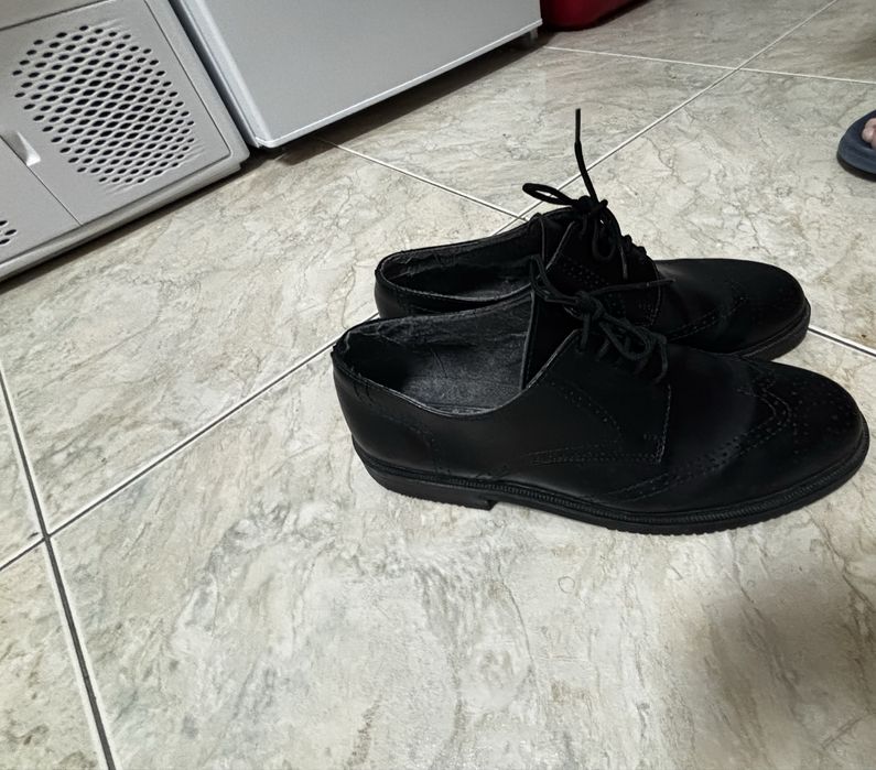 Sapatos tamanho 42