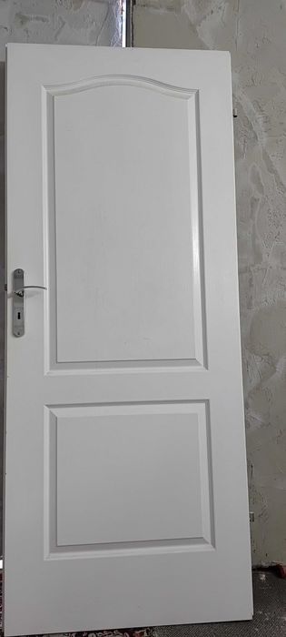 Drzwi pokojowe i łazienkowe 80cm dobry stan
