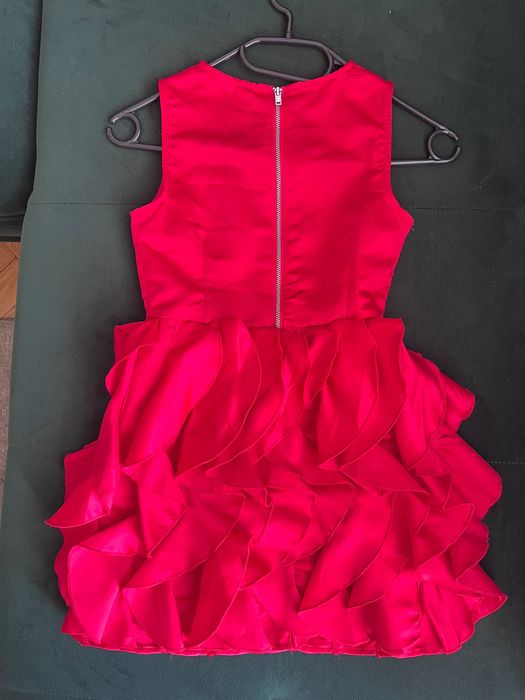 Czerwona sukienka H&M 7-9 lat (128)