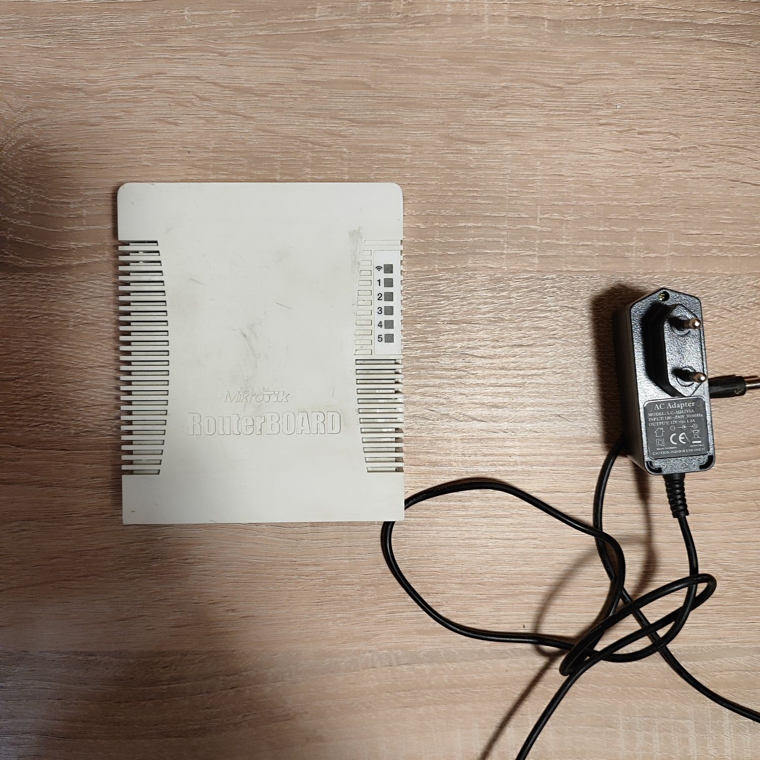 MikroTik RB951Ui-2HnD