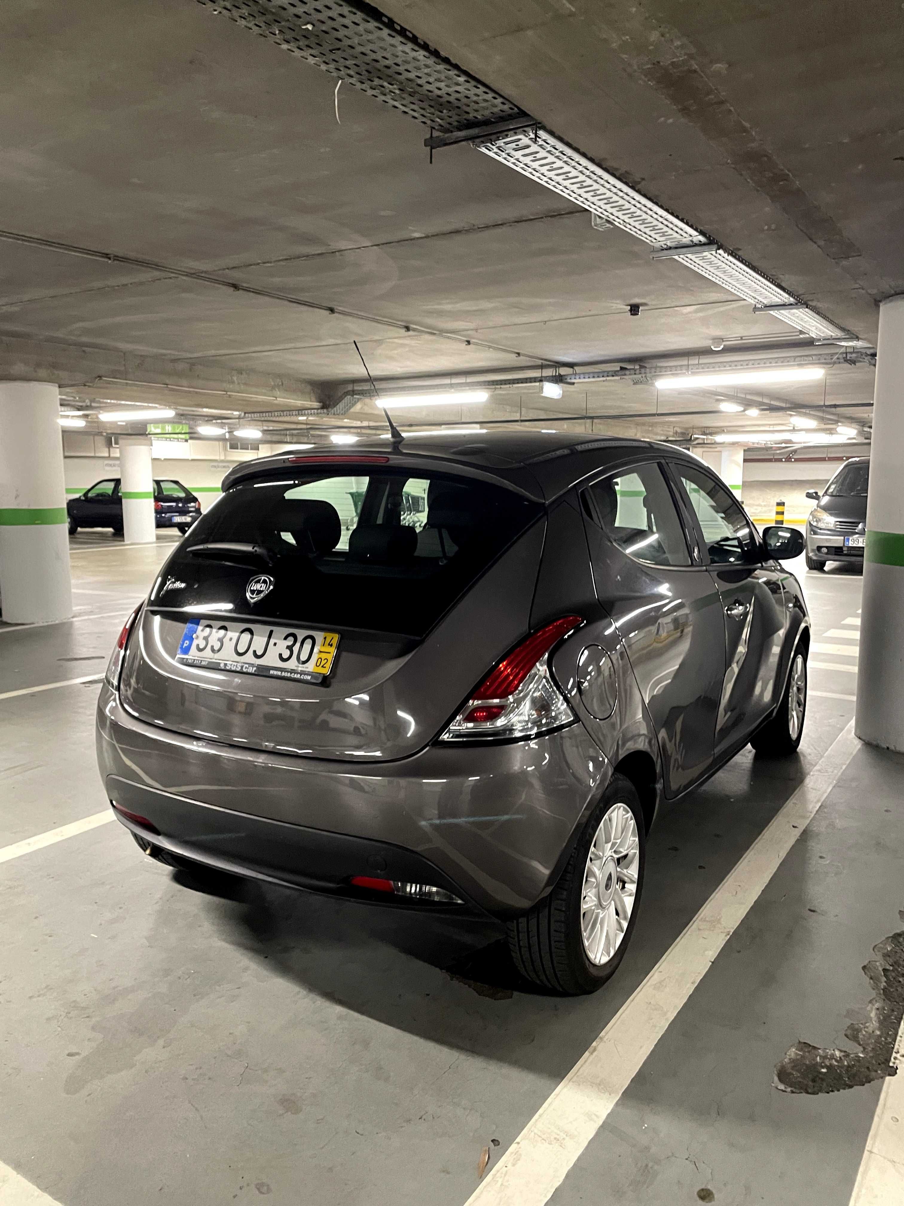 Lancia Ypsilon Bi-Fuel Gasolina ou GPL, 2014, 130.000km