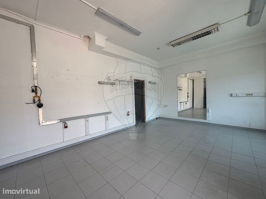 Loja  para arrendamento