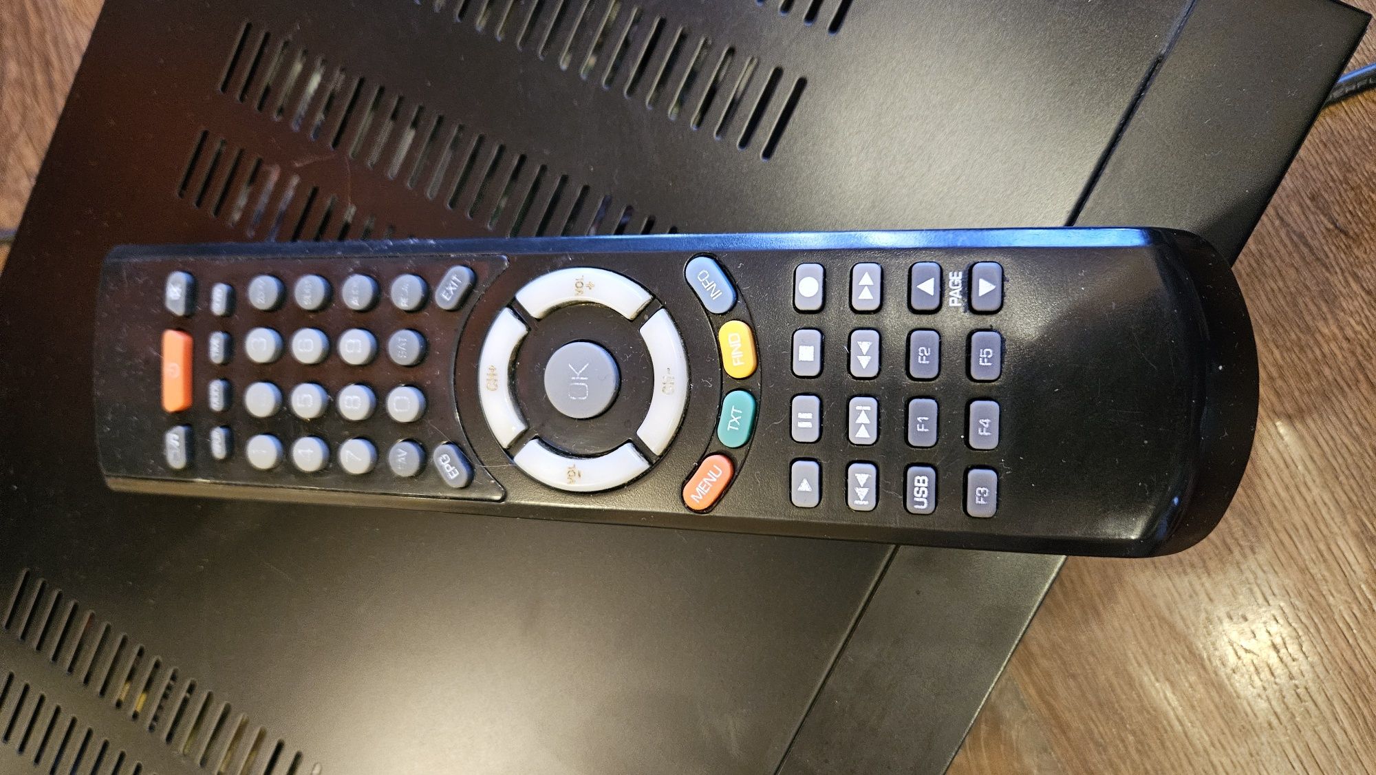 Супутниковий ресивер opticum x4 high definition series