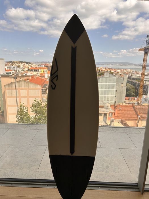 Prancha de Surf JS Industries – 5’11” x 18 3/8” x 2 5/16”