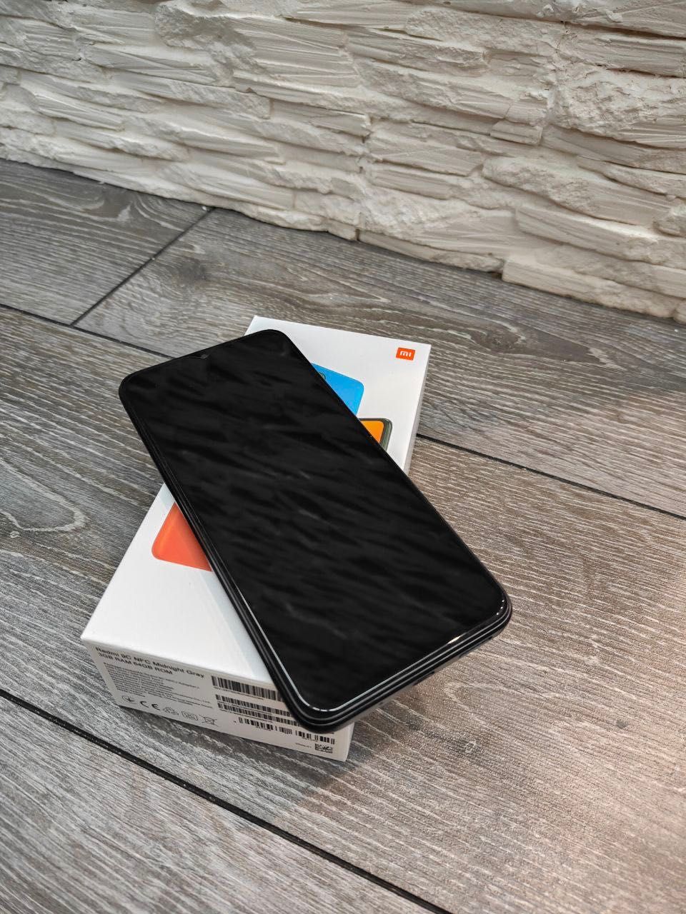 Продам телефон Xiaomi Redmi 9C NFC в хорошем состоянии