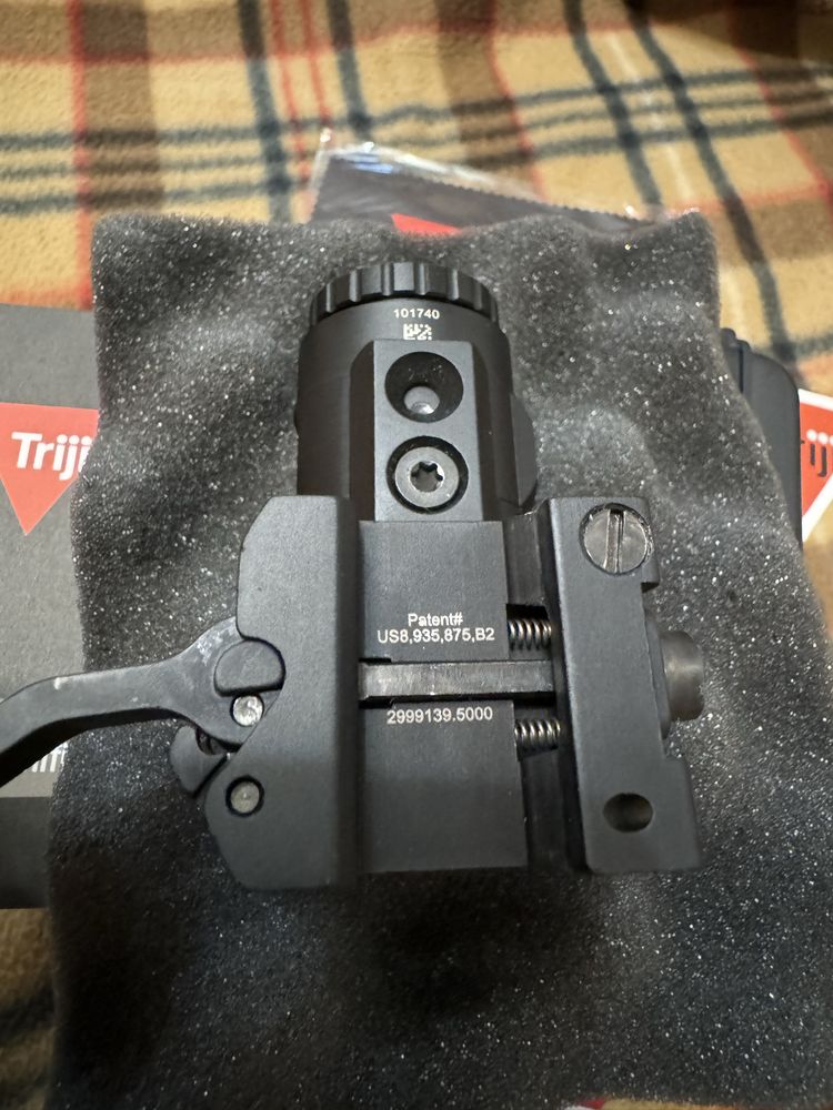 Магніфер Trijicon 3X ( оригінал)