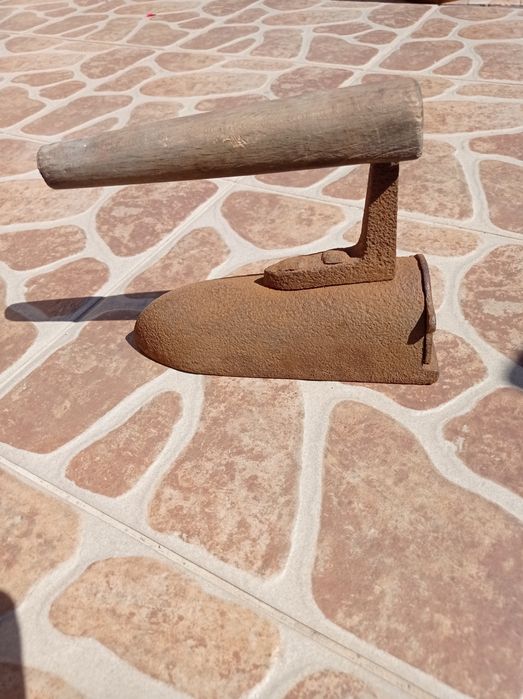 Stare żelazko z duszą