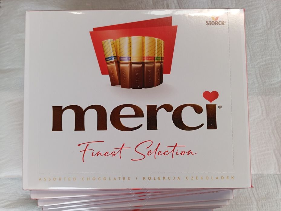 Bombonierka Czekoladki Merci Finest Selection 250 g 10 szt.