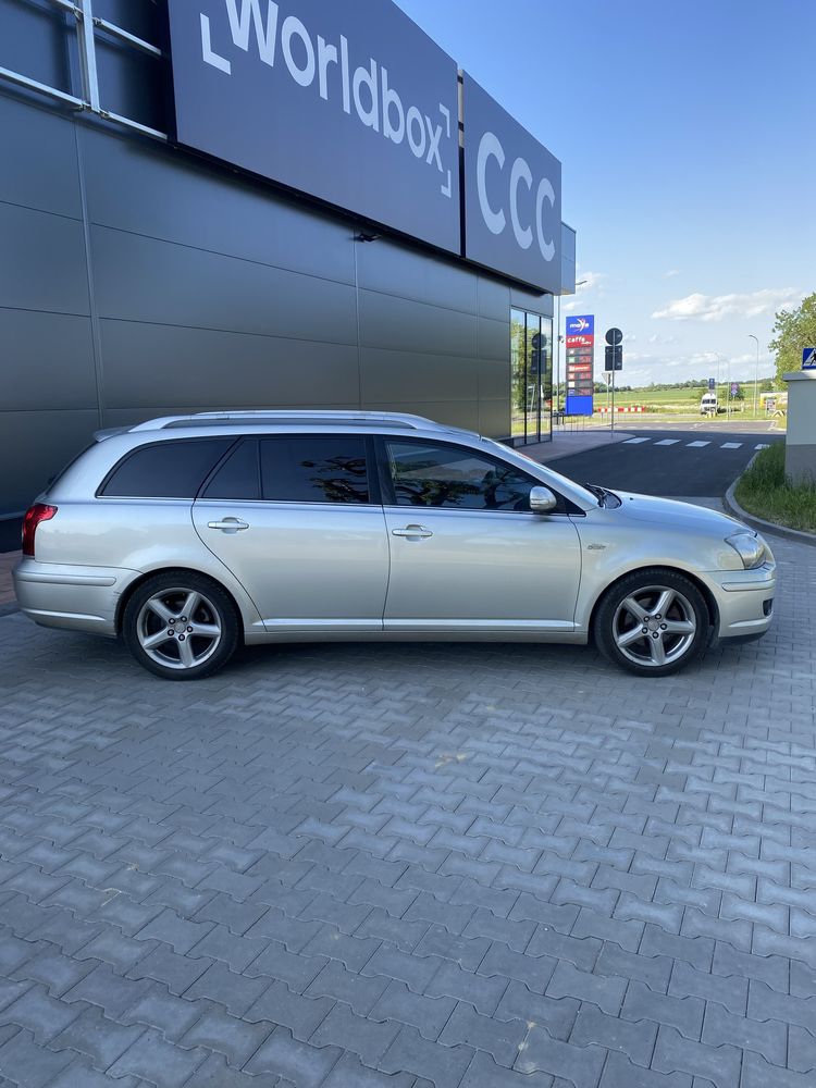 Toyota Avensis 2007r D-4D 2.2 Alu 17”*Klima*Hak*Tempomat*Grzane fotele